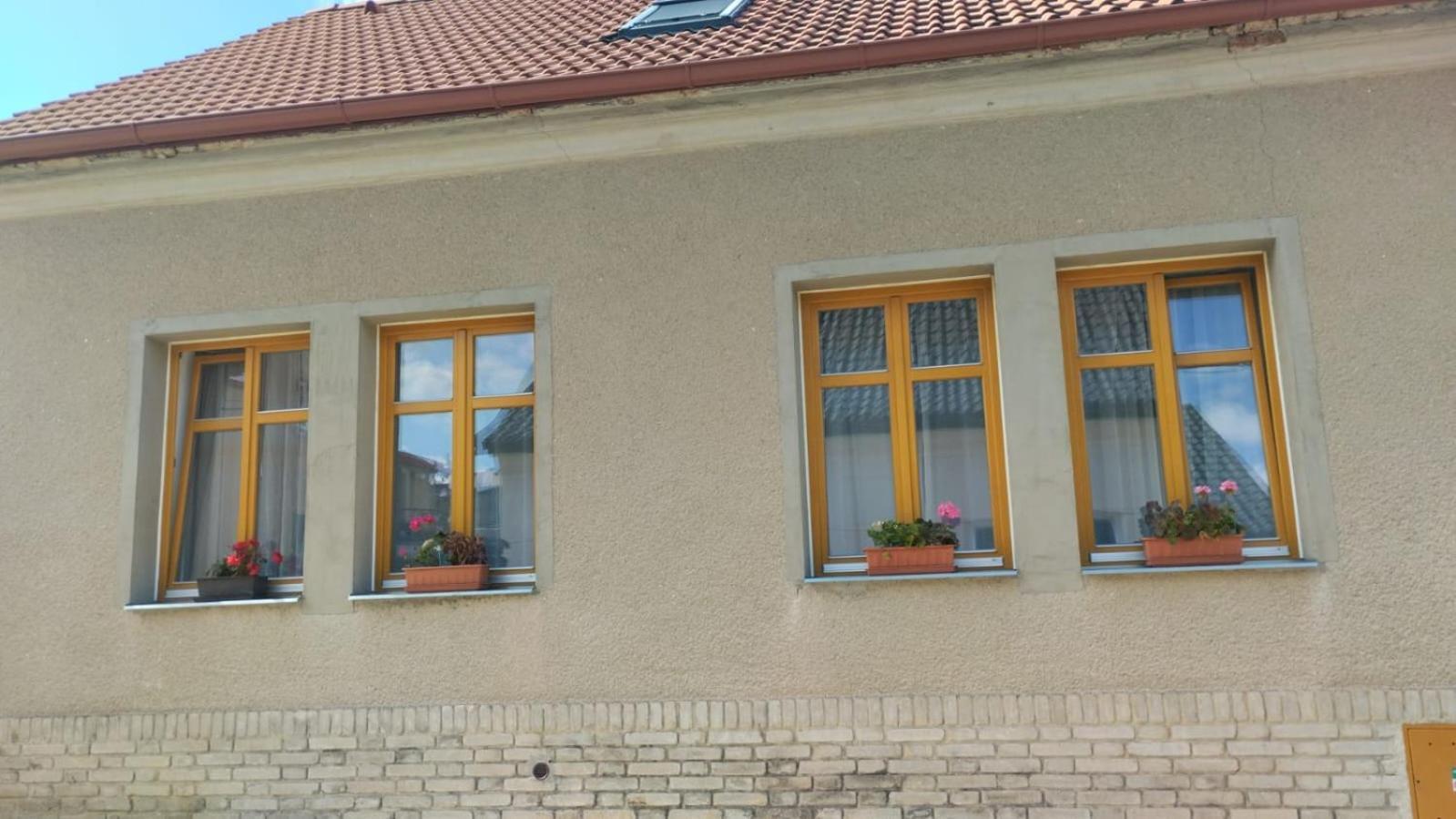 Podkrovi S Koupelnou Svinarov Exterior foto