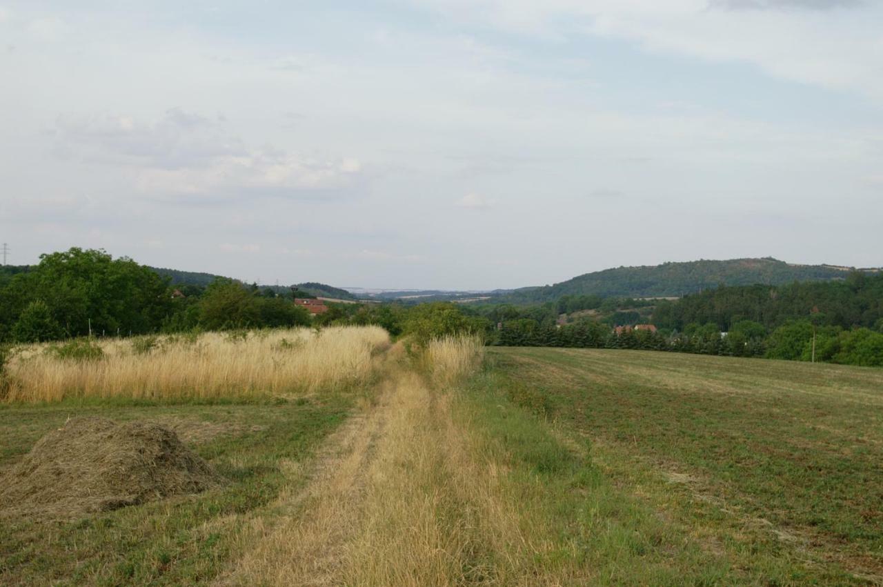 Podkrovi S Koupelnou Svinarov Exterior foto